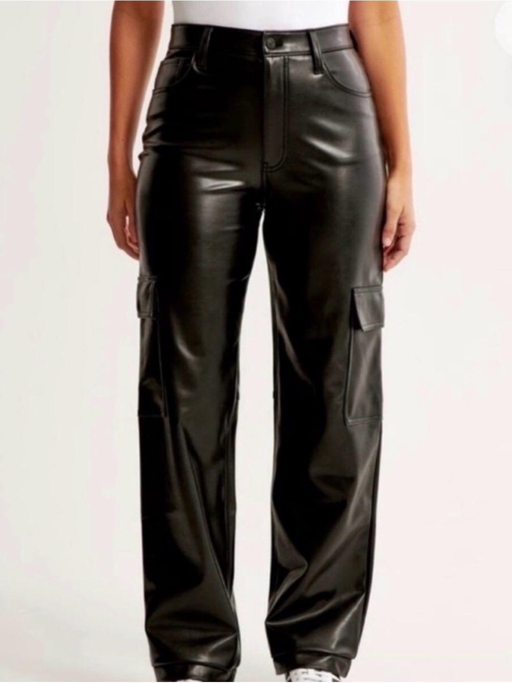 Abercrombie Curve Love 27 Short Faux Leather Cargo Pants - Black